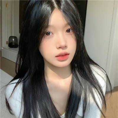 她的伪装